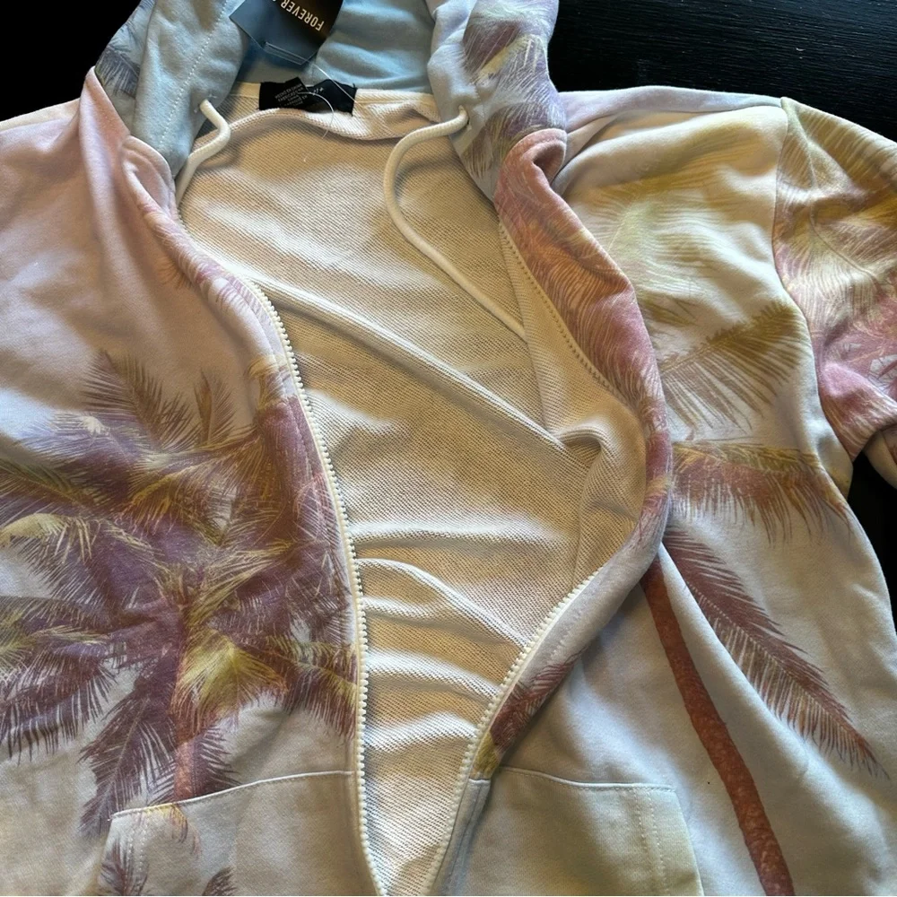 NWT FOREVER 21 XL Palm Tree Print Hoodies Matching Set Halloween Cruise - Picture 7 of 9